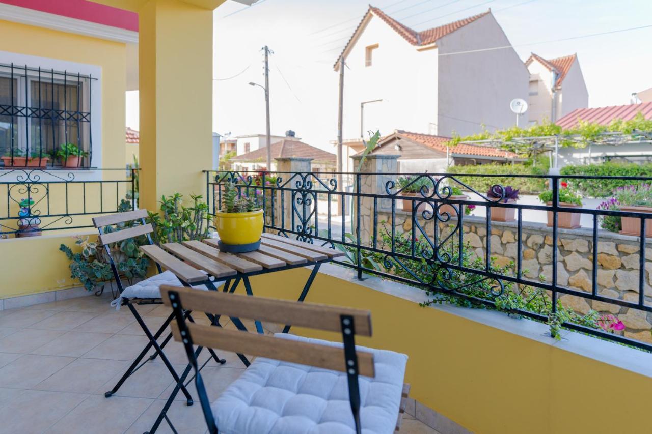Aurelia Apartment Lixouri Luaran gambar